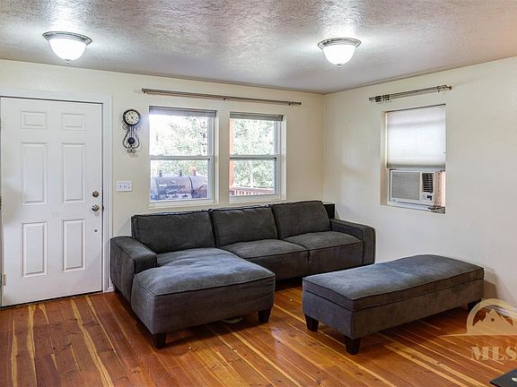 3rd image of 615 N 7th St