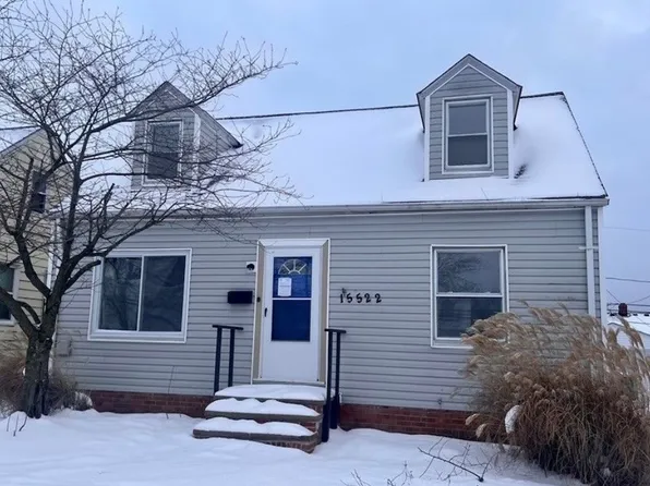 15522 Turney Rd, Maple Heights, OH 44137