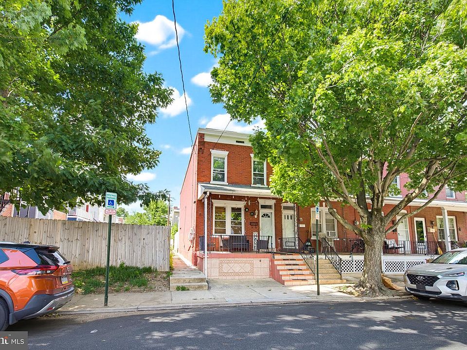 1st image of 413 Hamilton St