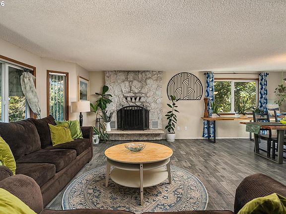 5th image of 4574 SE 85th Ave