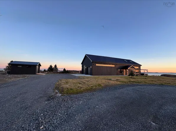 5295 Route 316, Charlos Cove, NS B0H 1T0