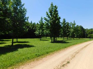 4 Towboat Ln, Adamsville, TN 38310