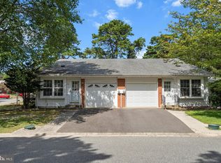 16A Monticello Dr, Whiting, NJ 08759