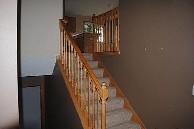 4th image of 614 N Pine St