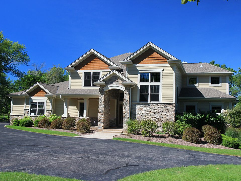 1st image of W329N6260 Robin Ln
