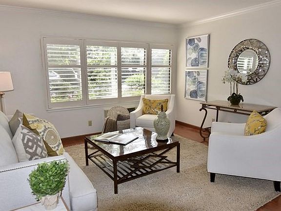 5th image of 2140 Santa Cruz Ave APT D104