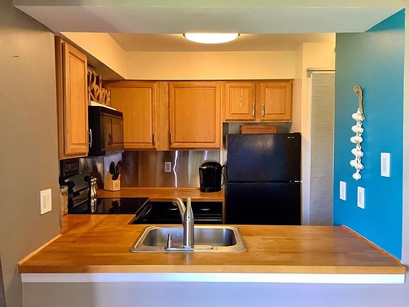 5th image of 200 Briarcrest Dr Unit 121