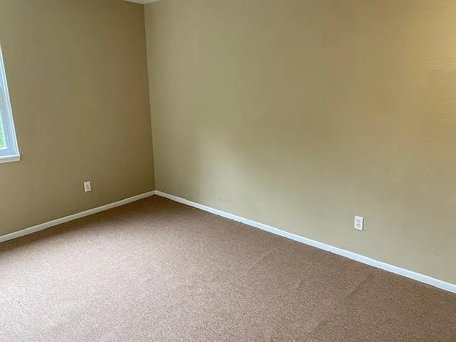 2 bed, 750 sqft, $795 — Photo 4