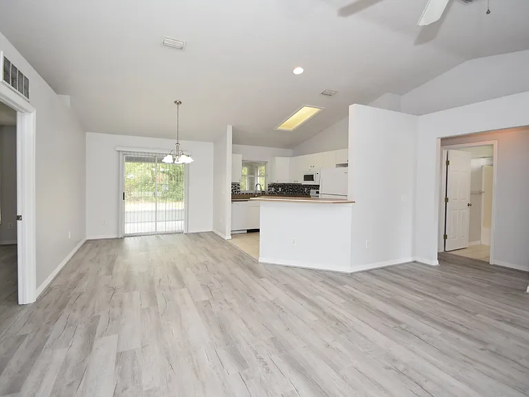 6 Rosedale Pl — Photo 7
