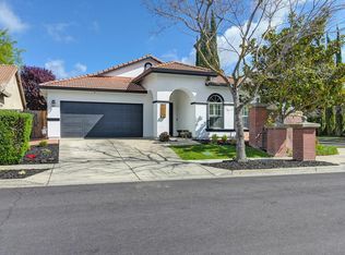 3510 Peter Island Rd, West Sacramento, CA 95691