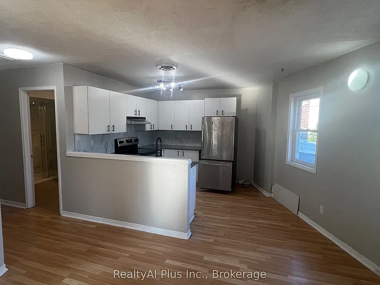 1569A Kingston Rd — Photo 7