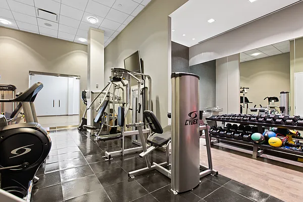 Rented by Compass | media 21