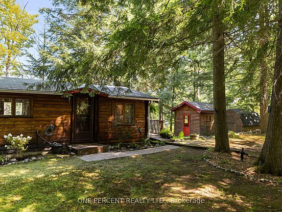 2nd image of 1143 Butterfly Rd