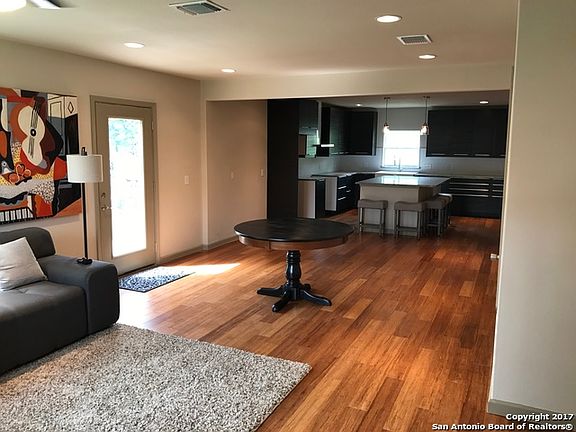 5th image of 843 Lee Hall St