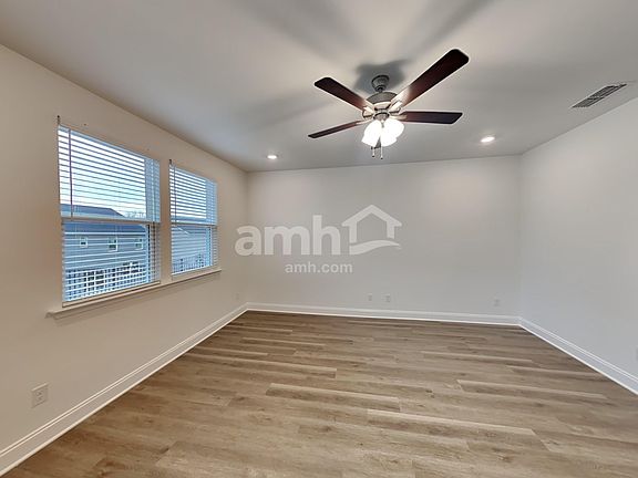 4th image of 239 Argea Dr