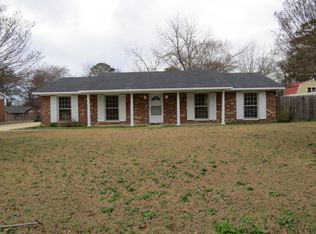 177 Playa Delray Dr, Columbus, GA 31906