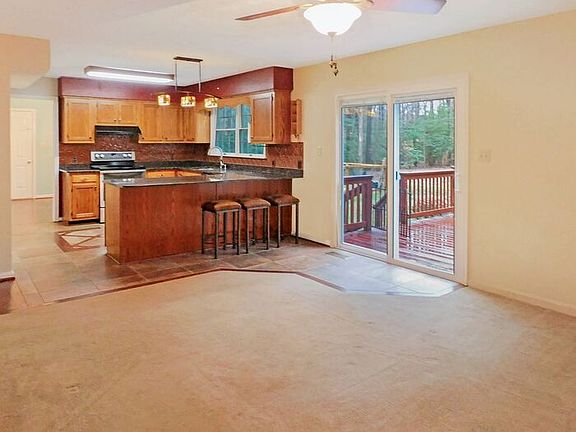 5th image of 21104 Arbor Ct