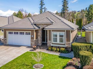 4450 Gordon Dr #105, Kelowna, BC V1W1T1