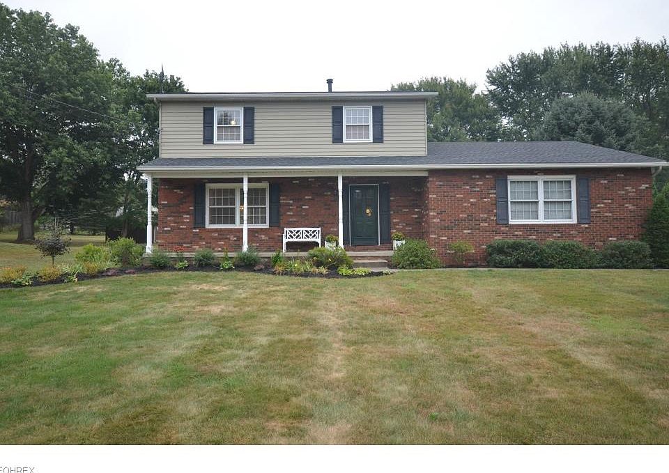 1st image of 485 Elm Ave