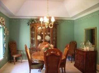 729 Saddle Rdg, Crystal Lake, IL 60012