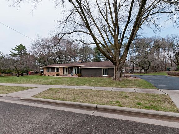 2nd image of 625 E Slocumb Street