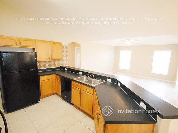 5th image of 1448 Muir Cir