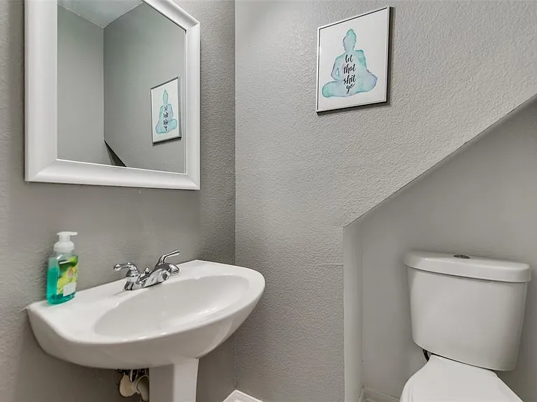 8801 Clearlake Dr — Photo 22