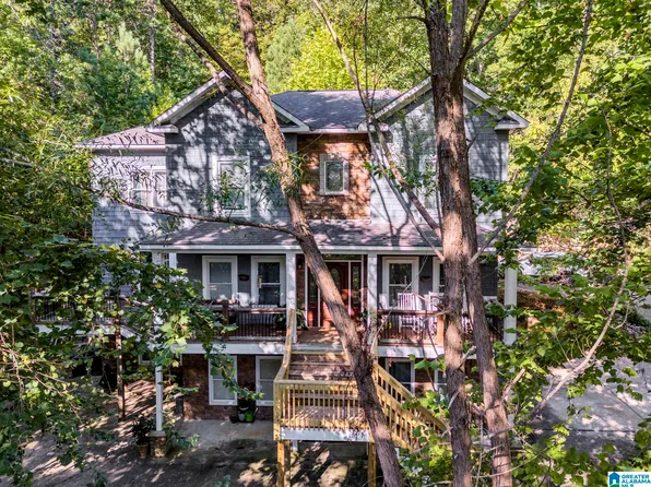 6049 Lakeside Dr, Pinson, AL 35126