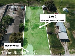 4800 N Navarro St #100, Victoria, TX 77904
