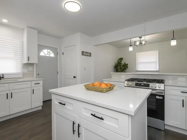 4808 S 24th STREET, Milwaukee, WI 53221