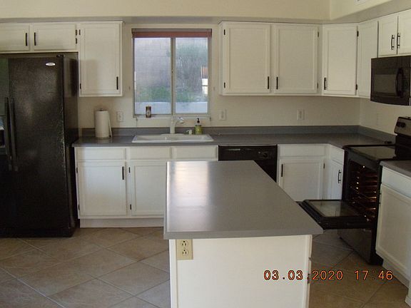 4th image of 1302 E Bluefield Ave