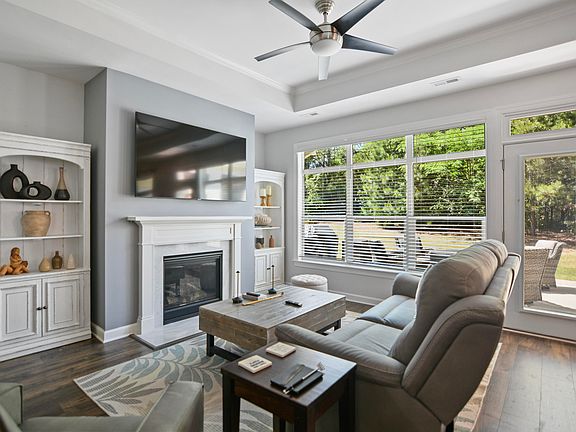 4th image of 1609 Bloomsbury Manor Dr