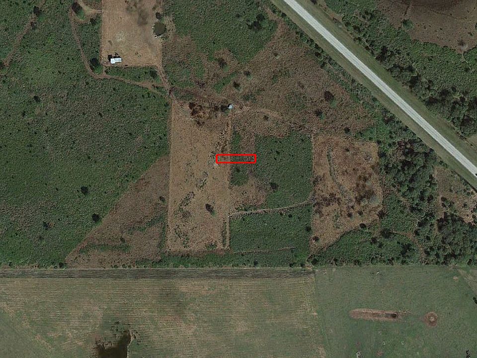 2nd image of 133 Us Highway 98 N