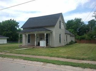 429 S Clay St, Marshfield, MO 65706