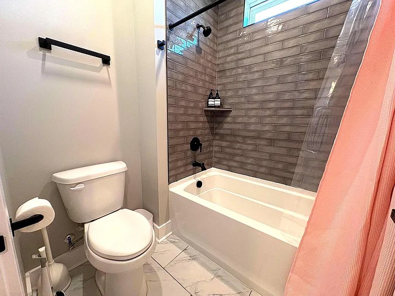 306 Pullen Ave — Photo 11