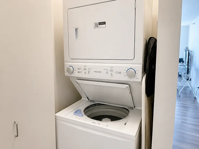 400 N La Salle Dr #2606 — Photo 10