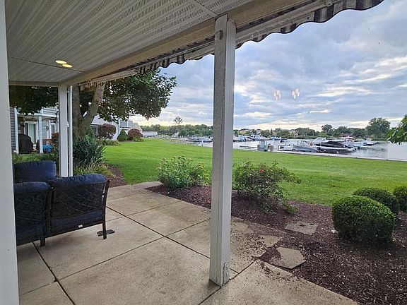3rd image of 87 Marina Point Dr
