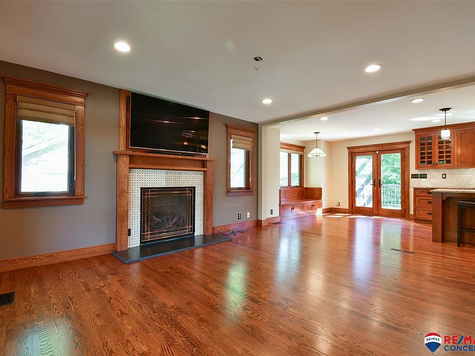 1st image of 6720 Ash Hollow Ln