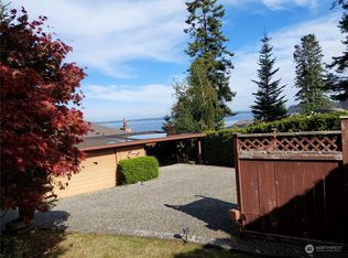 6883 Holeman Ave, Blaine, WA