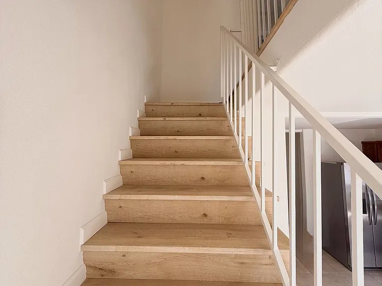 1027 Coronado Terrace — Photo 10