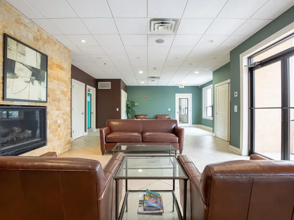 96 Tidewater Street image 16 of 21