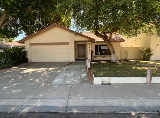 5623 S Outrigger Rd, Tempe, AZ 85283