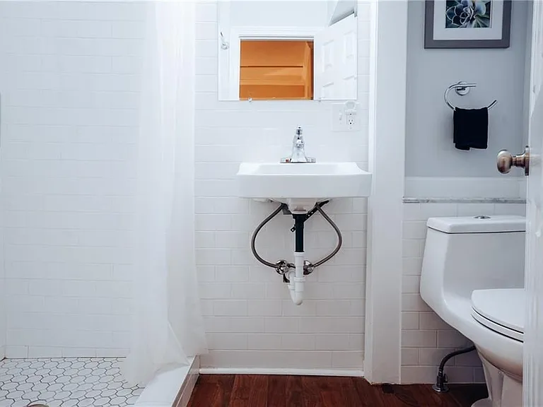 603 Thames St #1 — Photo 33