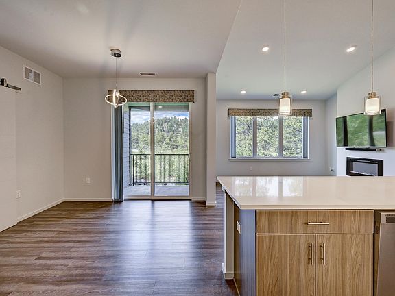 3rd image of 31191 Black Eagle Dr #301