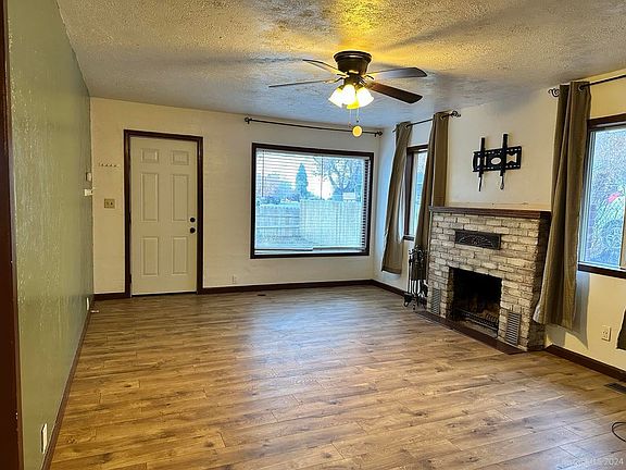 3rd image of 348 Prospect Ave