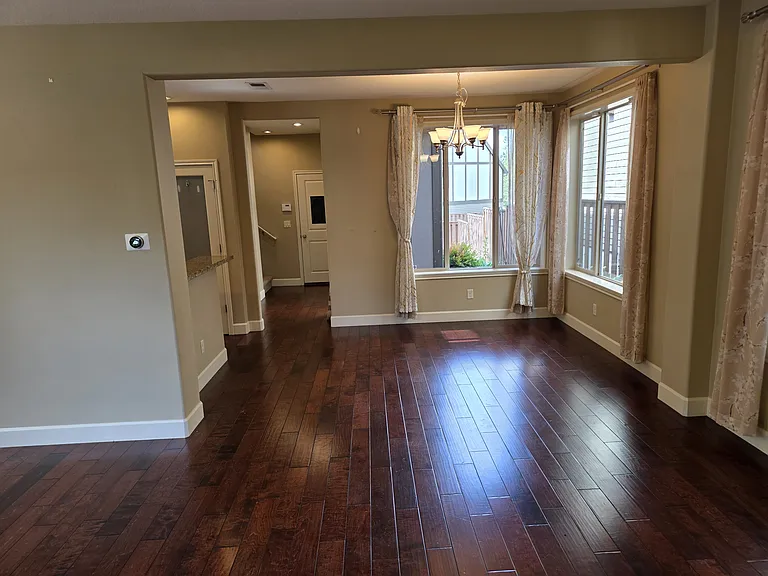 16360 NW Rossetta St — Photo 5