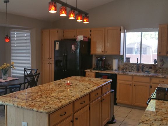 5th image of 4501 E Hartford Ave