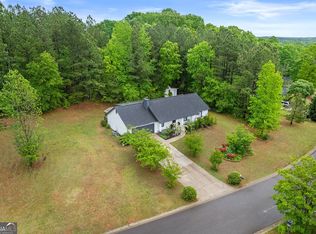 415 Southridge Rd, Winder, GA 30680