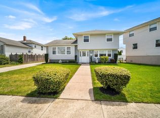7106 Ventnor Gardens Plz, Ventnor City, NJ 08406