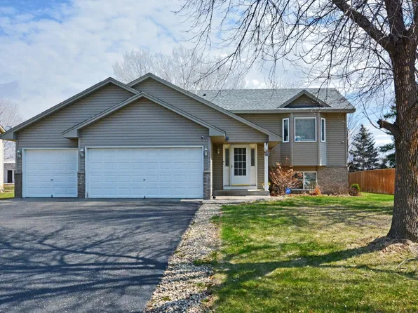 11741 Fillmore St NE, Blaine, MN 55434